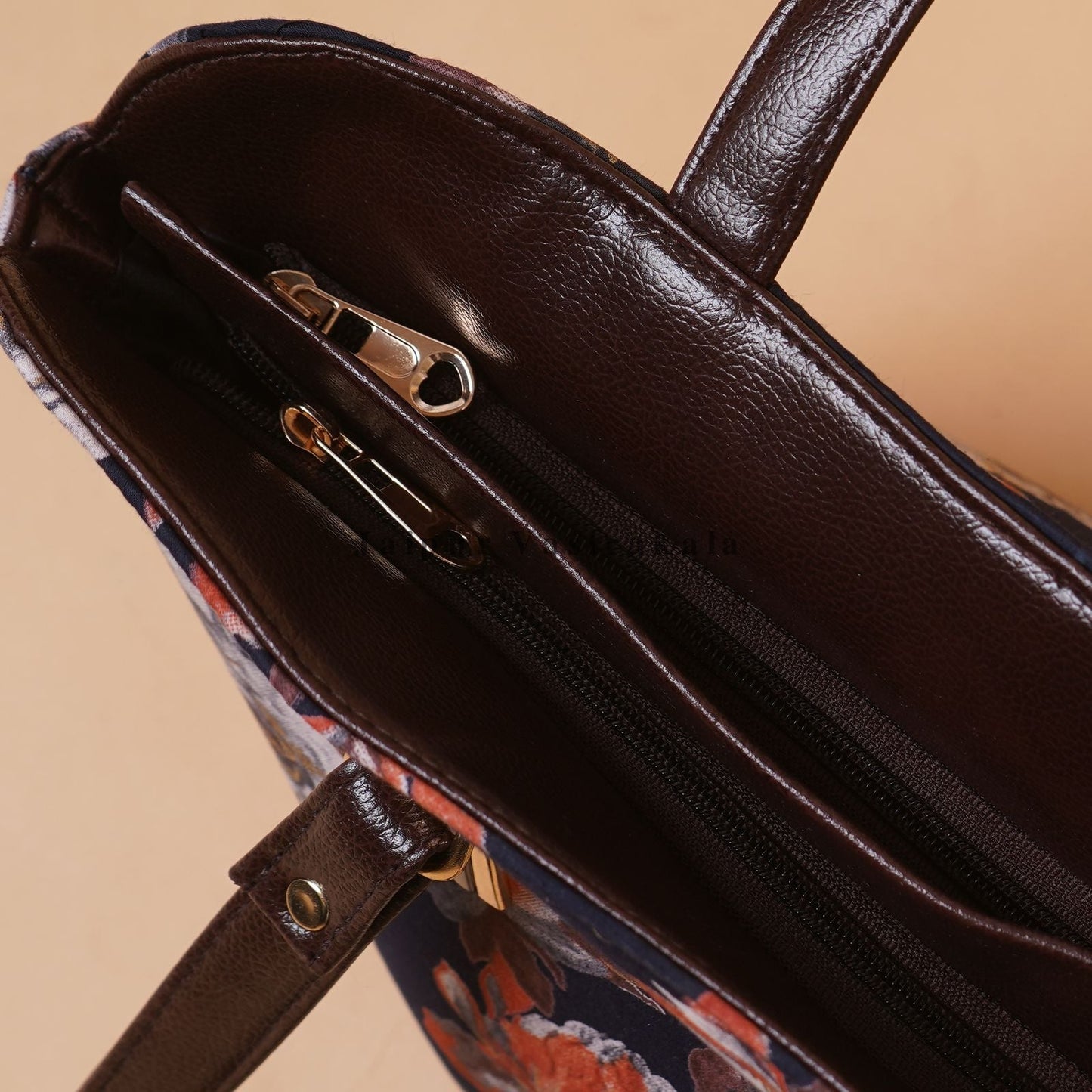 Black Ember Hand Bag with Pouch