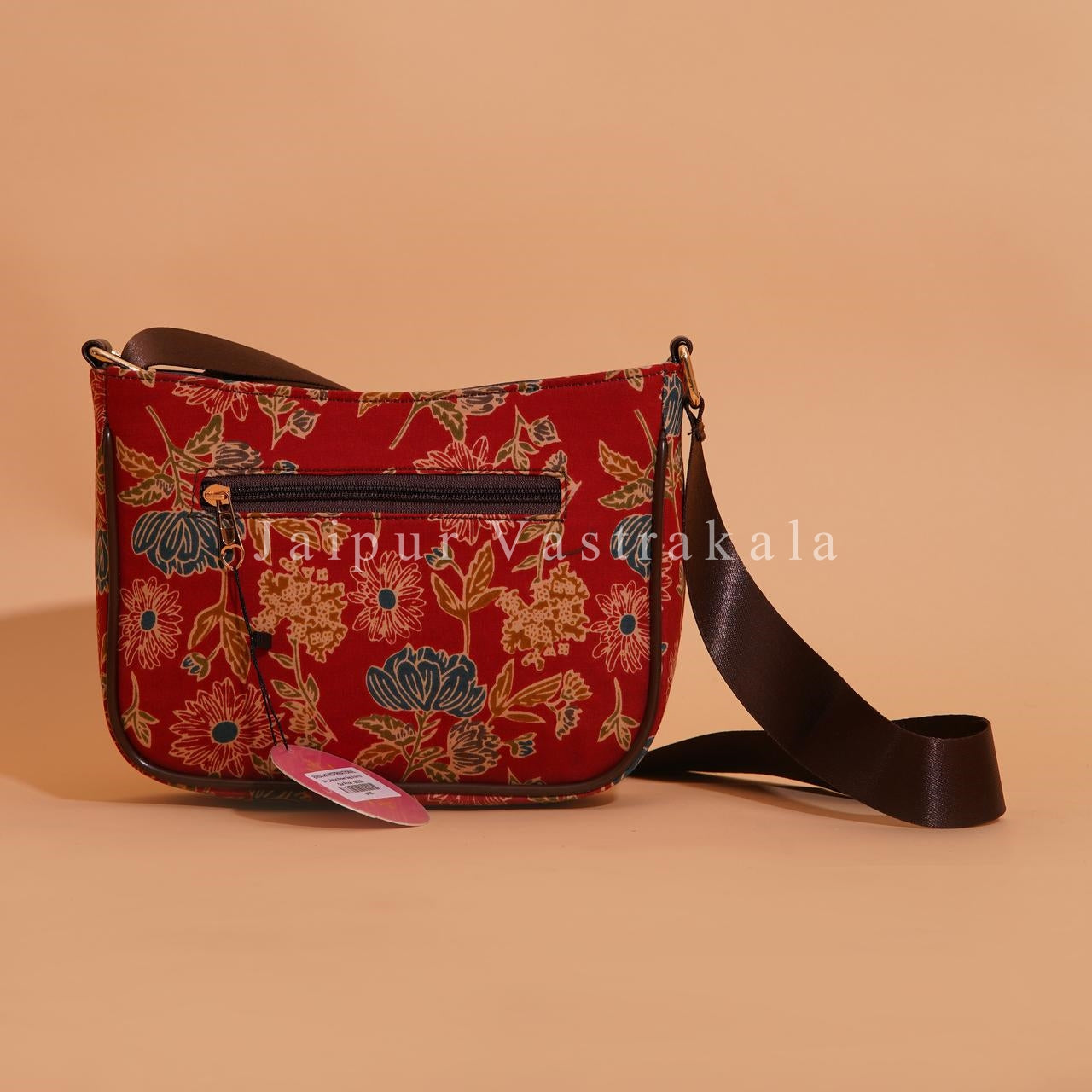 Scarlet Noir Nylong Belt Sling Bag