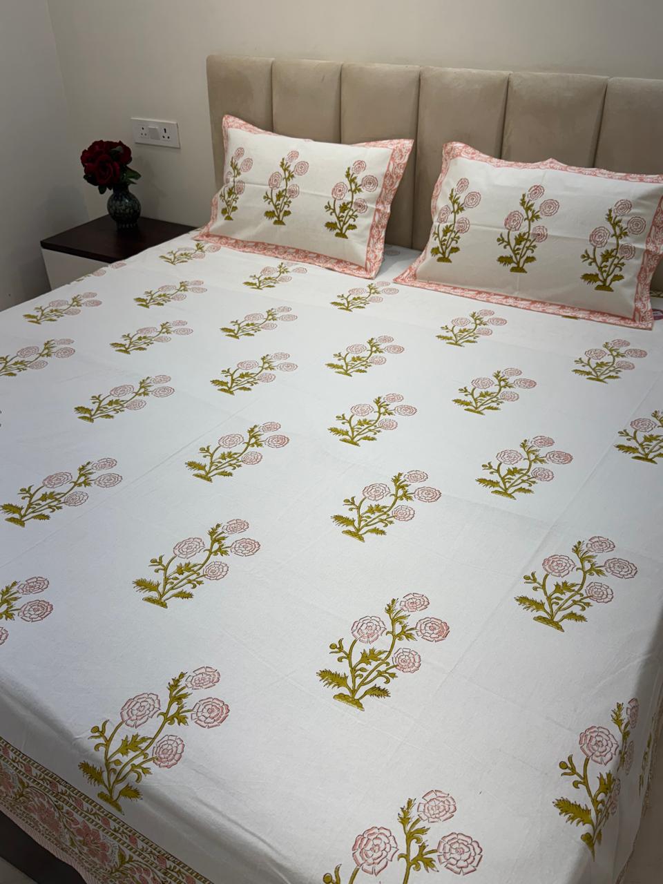Peach Daisy Boota King Bedsheet with Pillow Covers