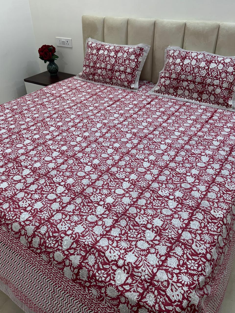 Maroon Jaal King Bedsheet with Pillow Covers