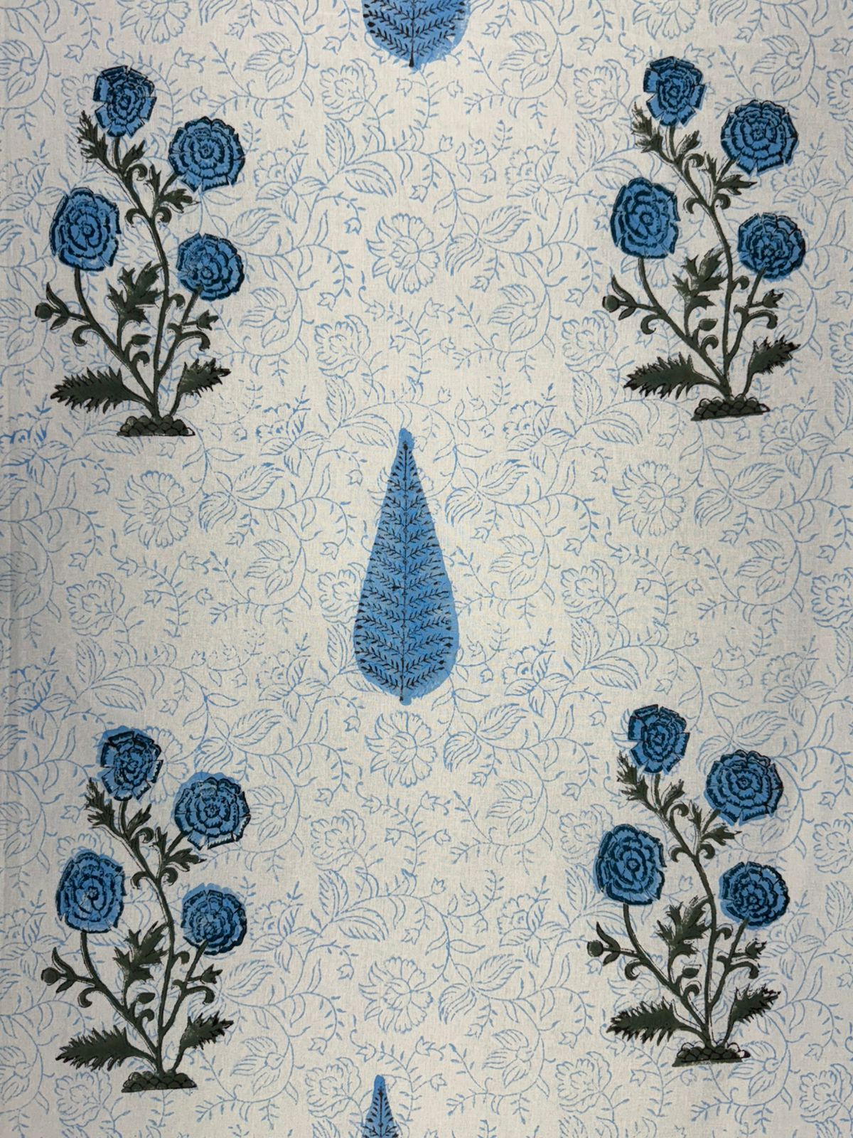 Blue Boota Bloom King Bedsheet with Pillow Covers