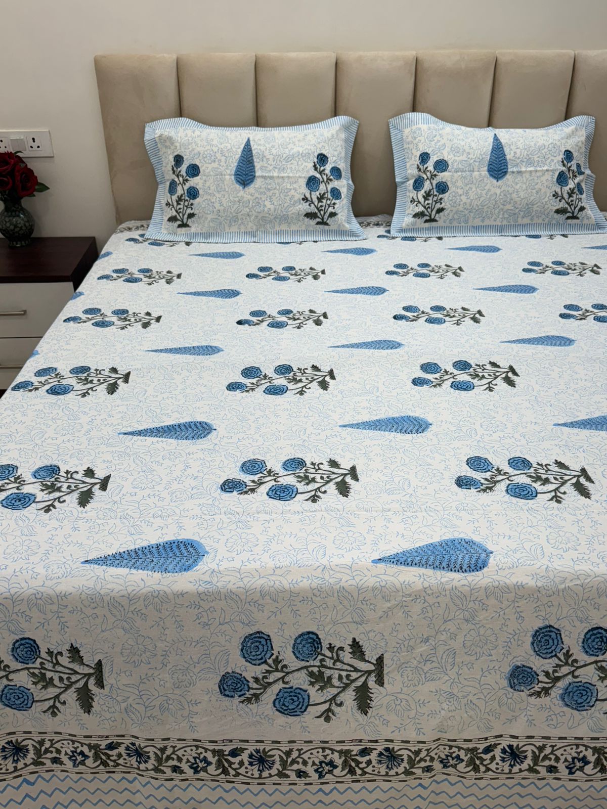 Blue Boota Bloom King Bedsheet with Pillow Covers