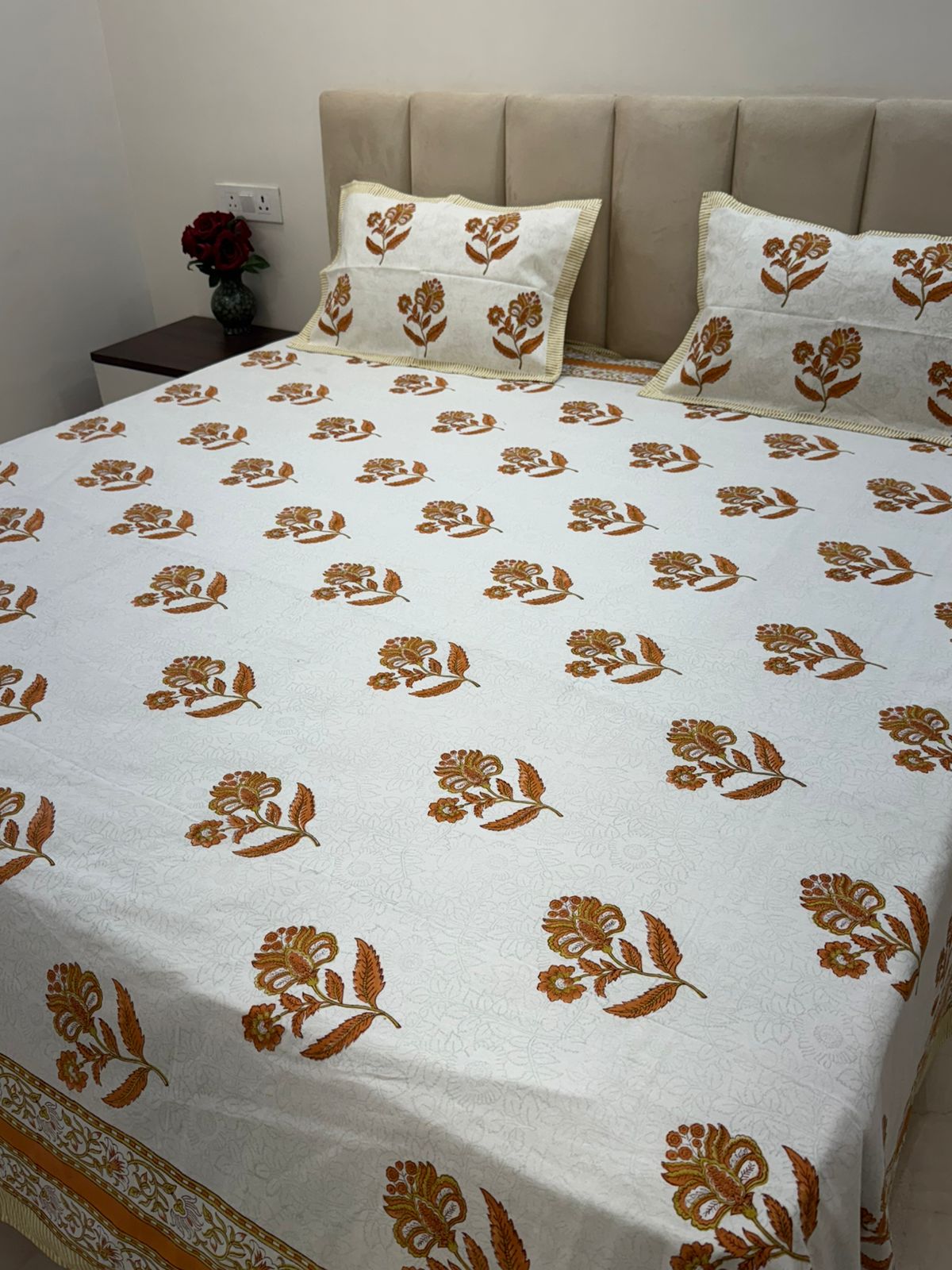Rustic Boota King Bedsheet with Pillow Covers
