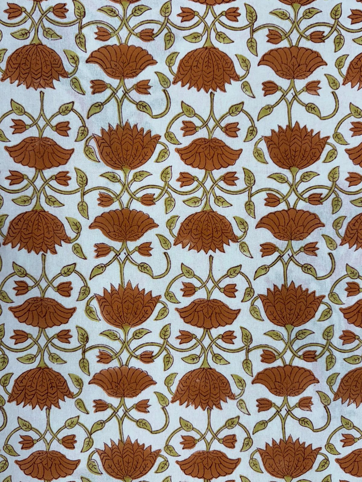 Rust Tulips King Bedsheet with Pillow Covers