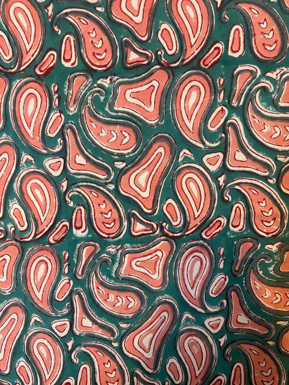 Green Shell Maze Single Bedsheet with Pillow Cover