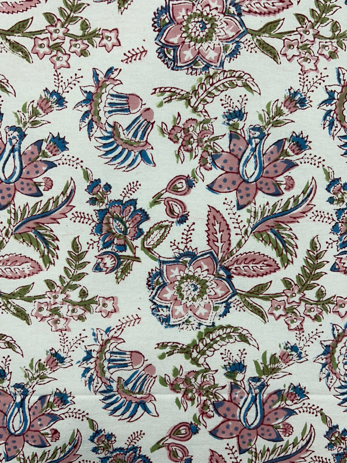 Summer Whispers Double Bedsheet with Pillow Covers