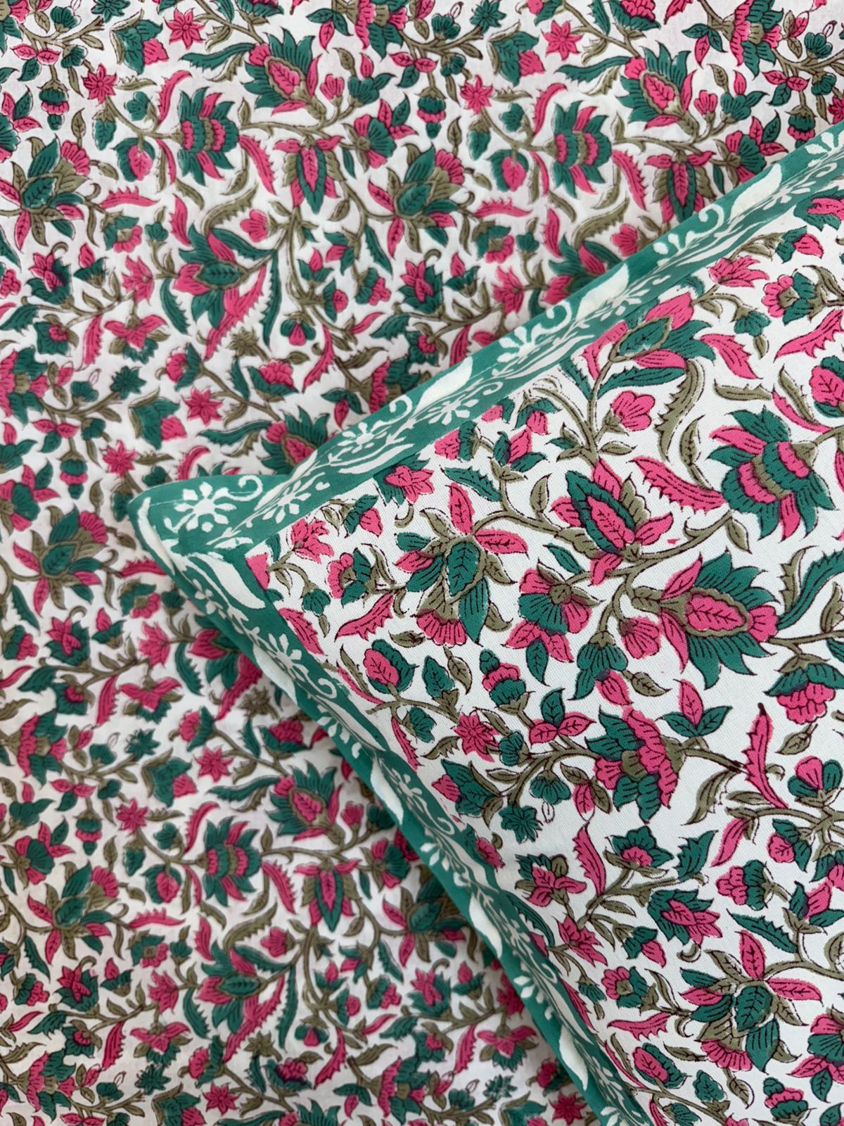 Pink Teal Harmony Double Bedsheet with Pillow Covers