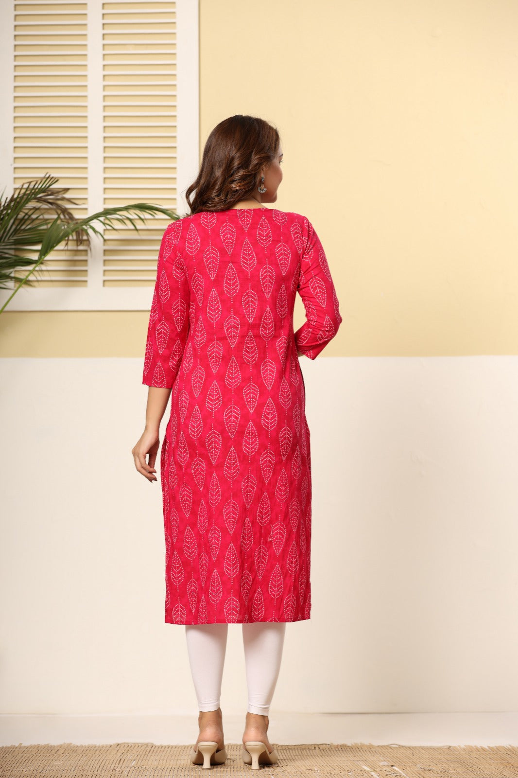 Pink Leaf Vein Angrakha Kurti
