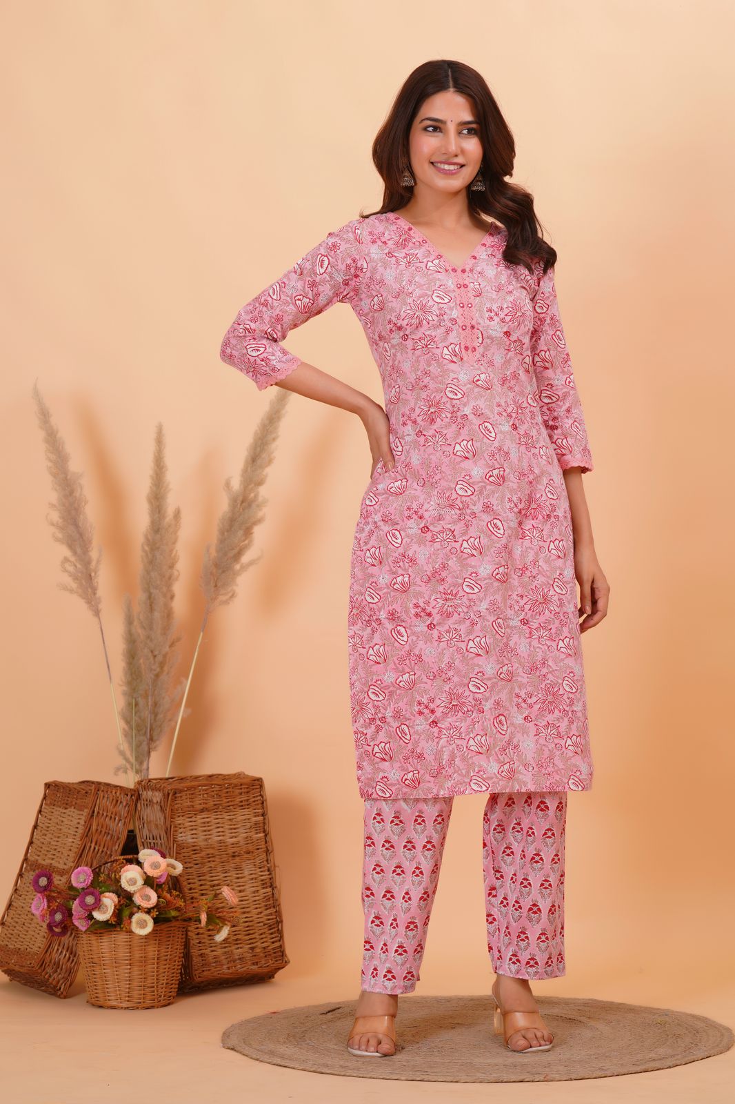 Gulabi Pink Kurta Pant Set