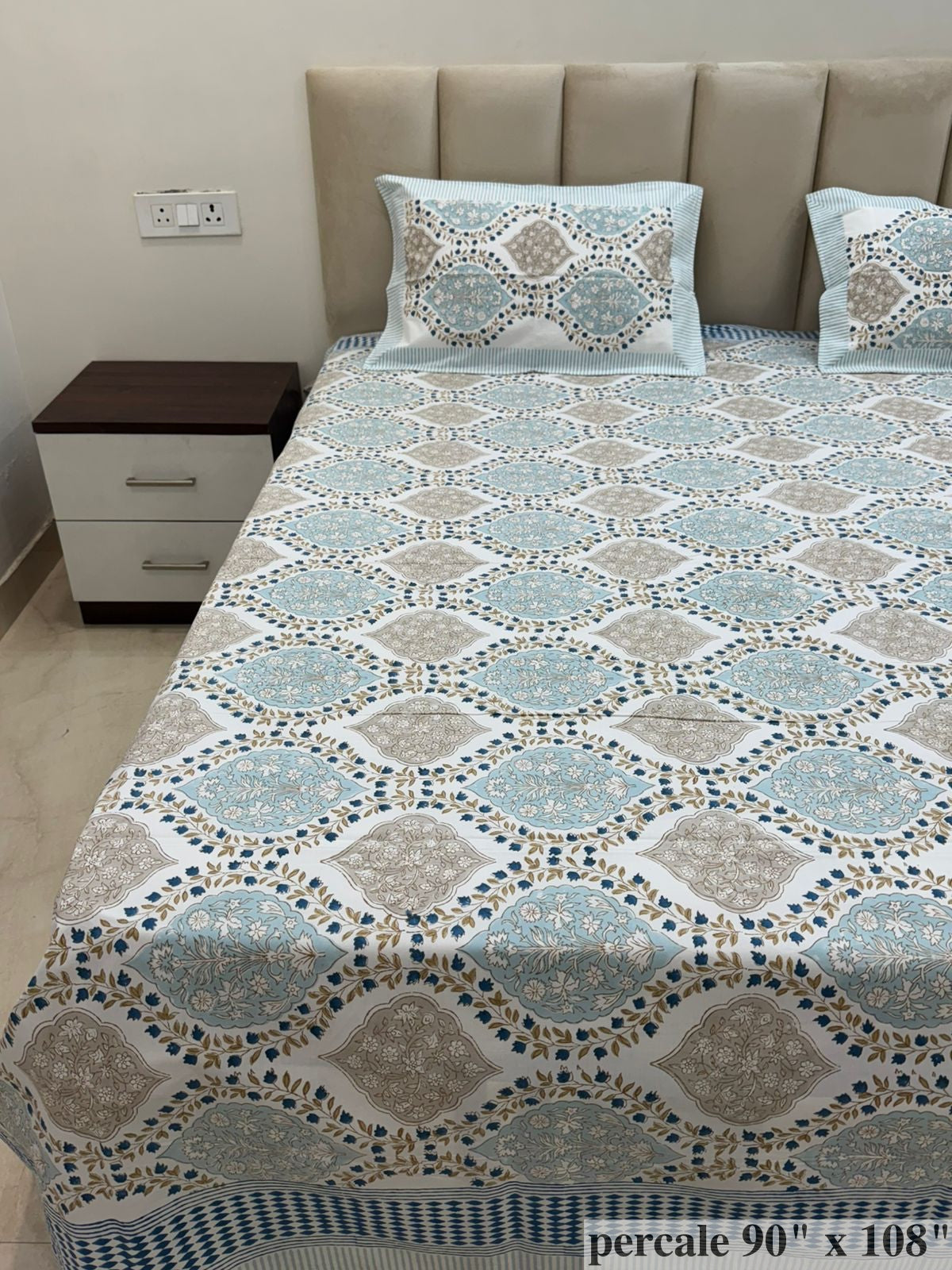 Azure Leaf Cascade Percale Double Bedsheet