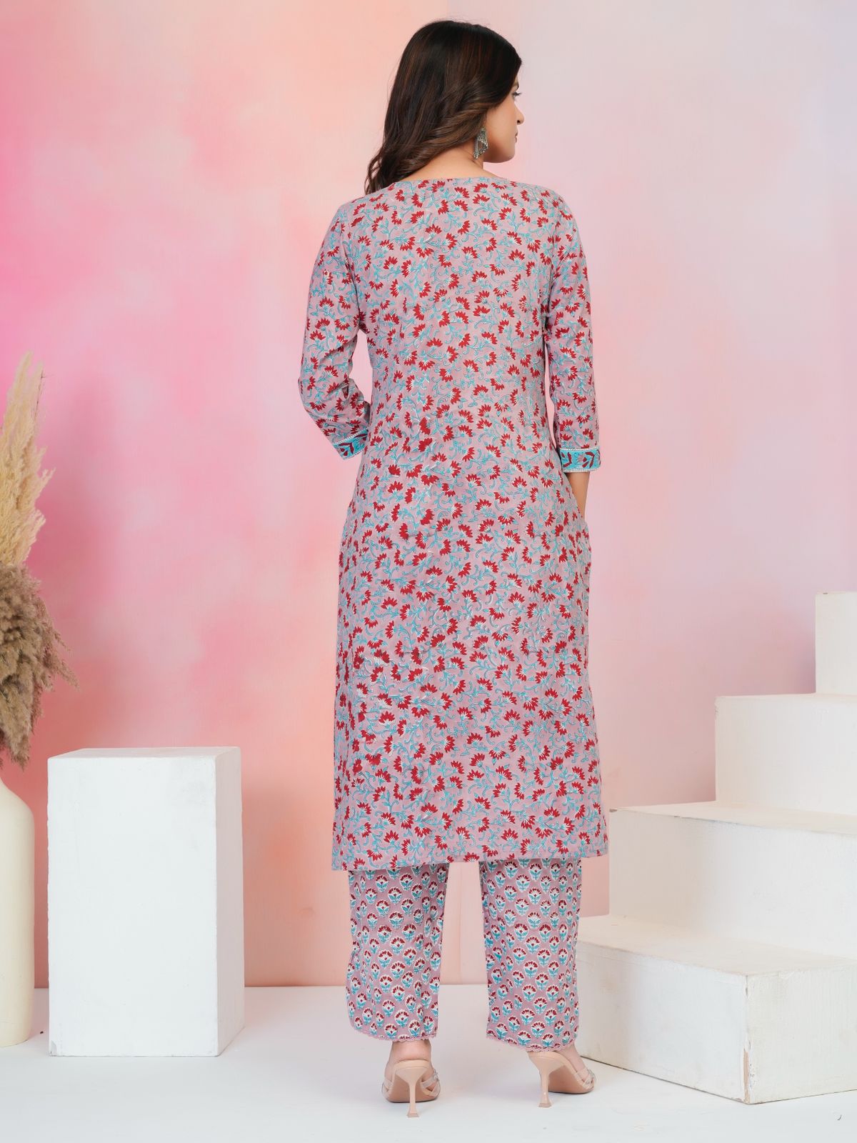 Deep Mauve Petals Chiffon Dupatta Suit