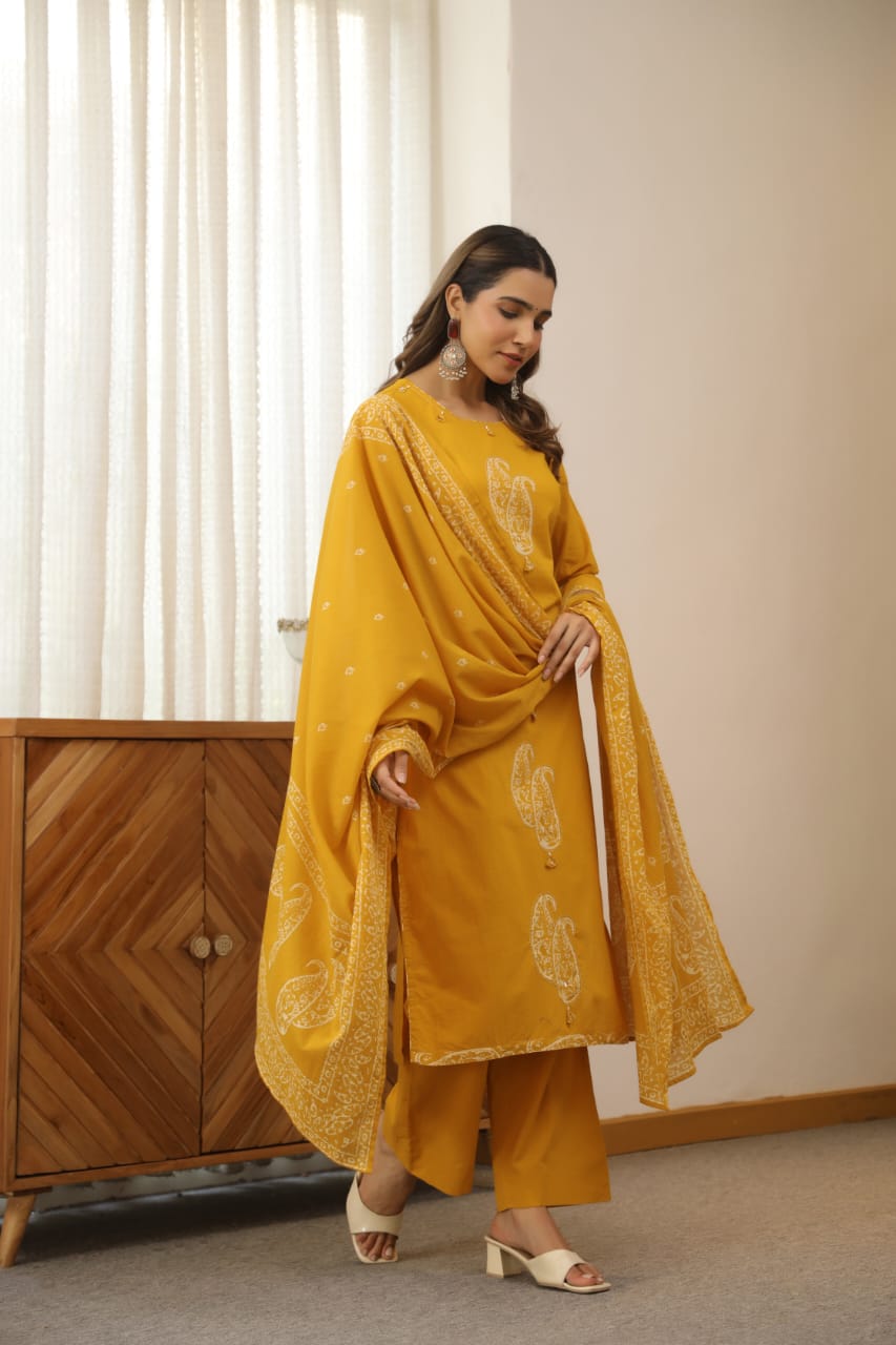 Yellow Paisley Cotton Dupatta Set