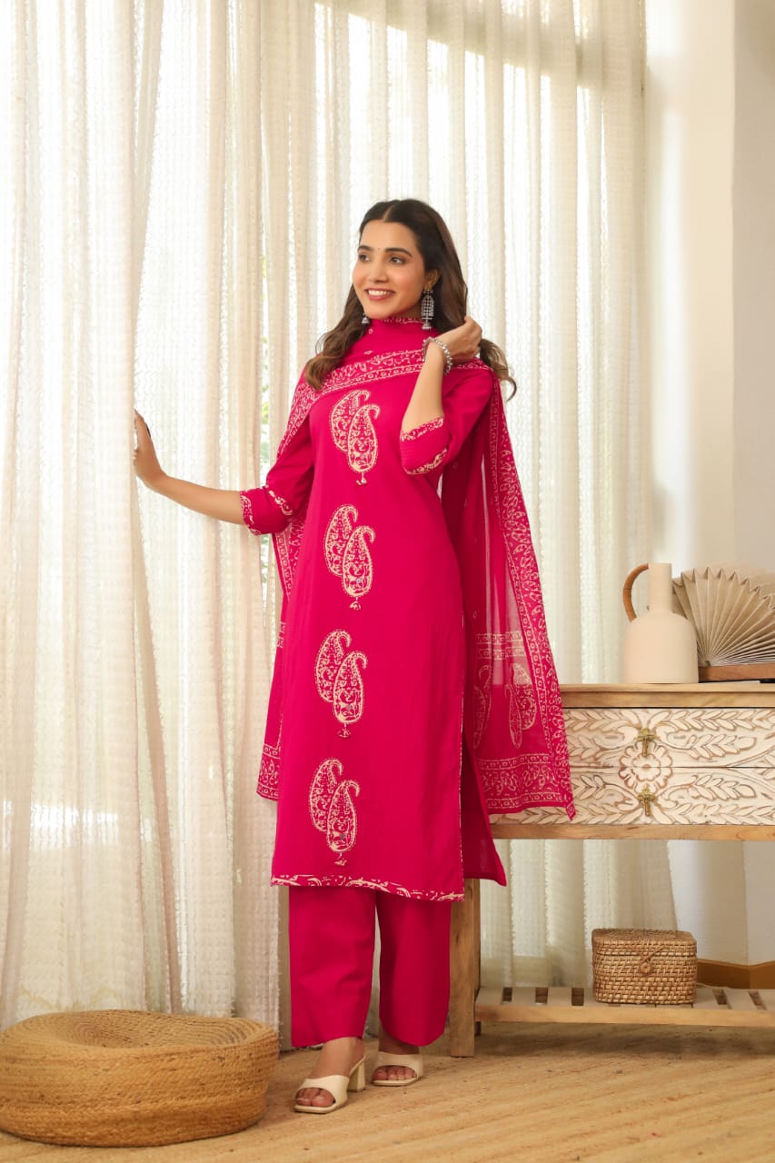 Pink Paisley Cotton Dupatta Set