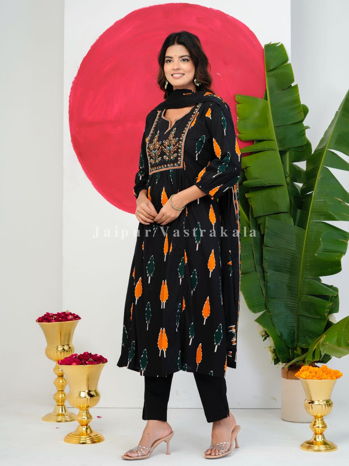 Black Ikkat Embroidery Cotton Dupatta Set