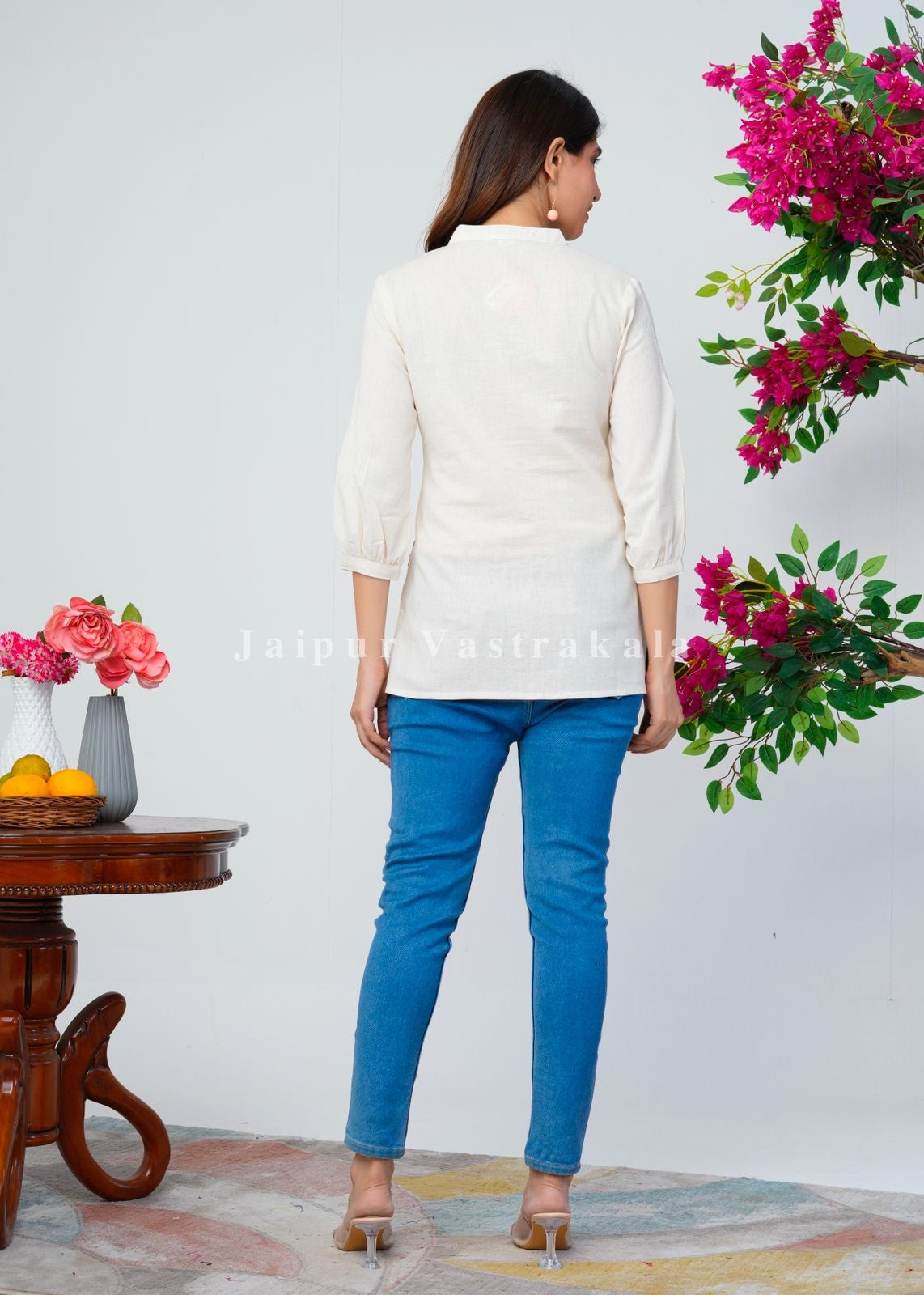 White Deer Park Embroidery Cotton Linen Top