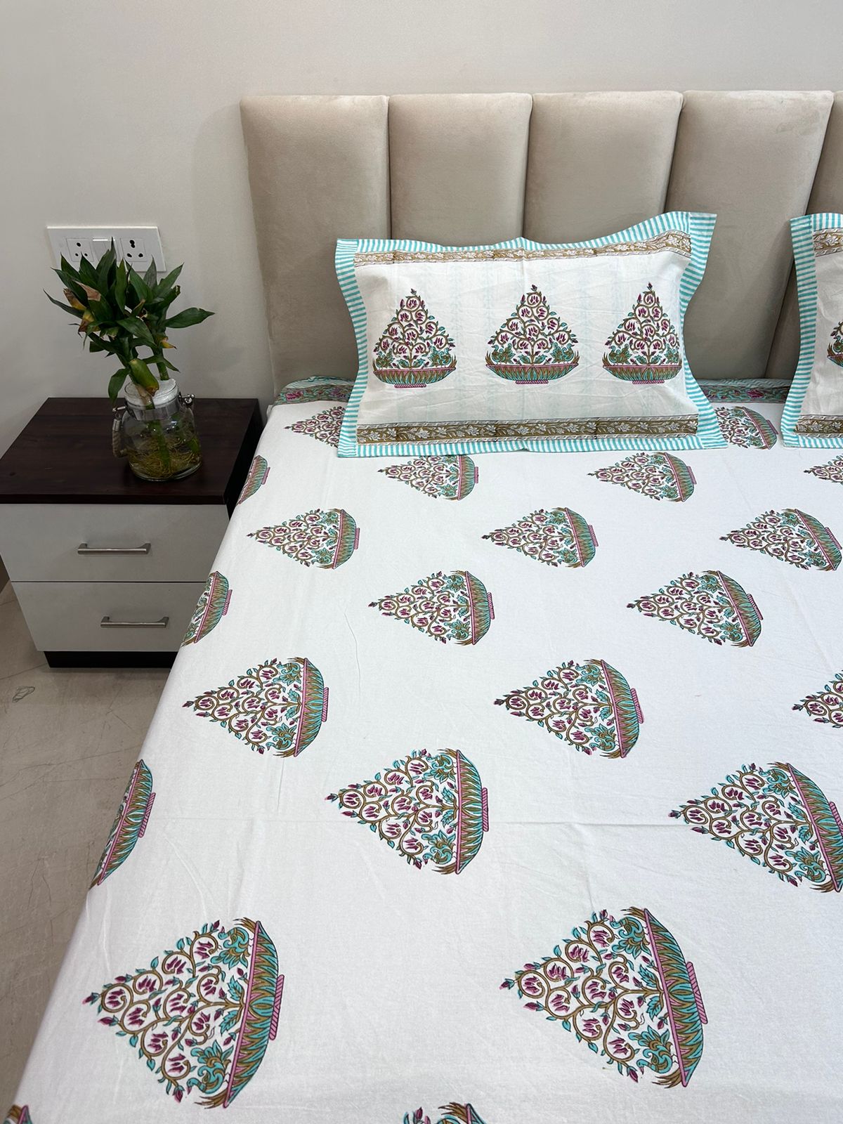 hand block printed bedsheet