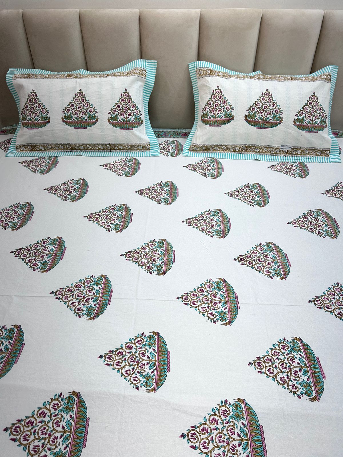 hand block printed bedsheet