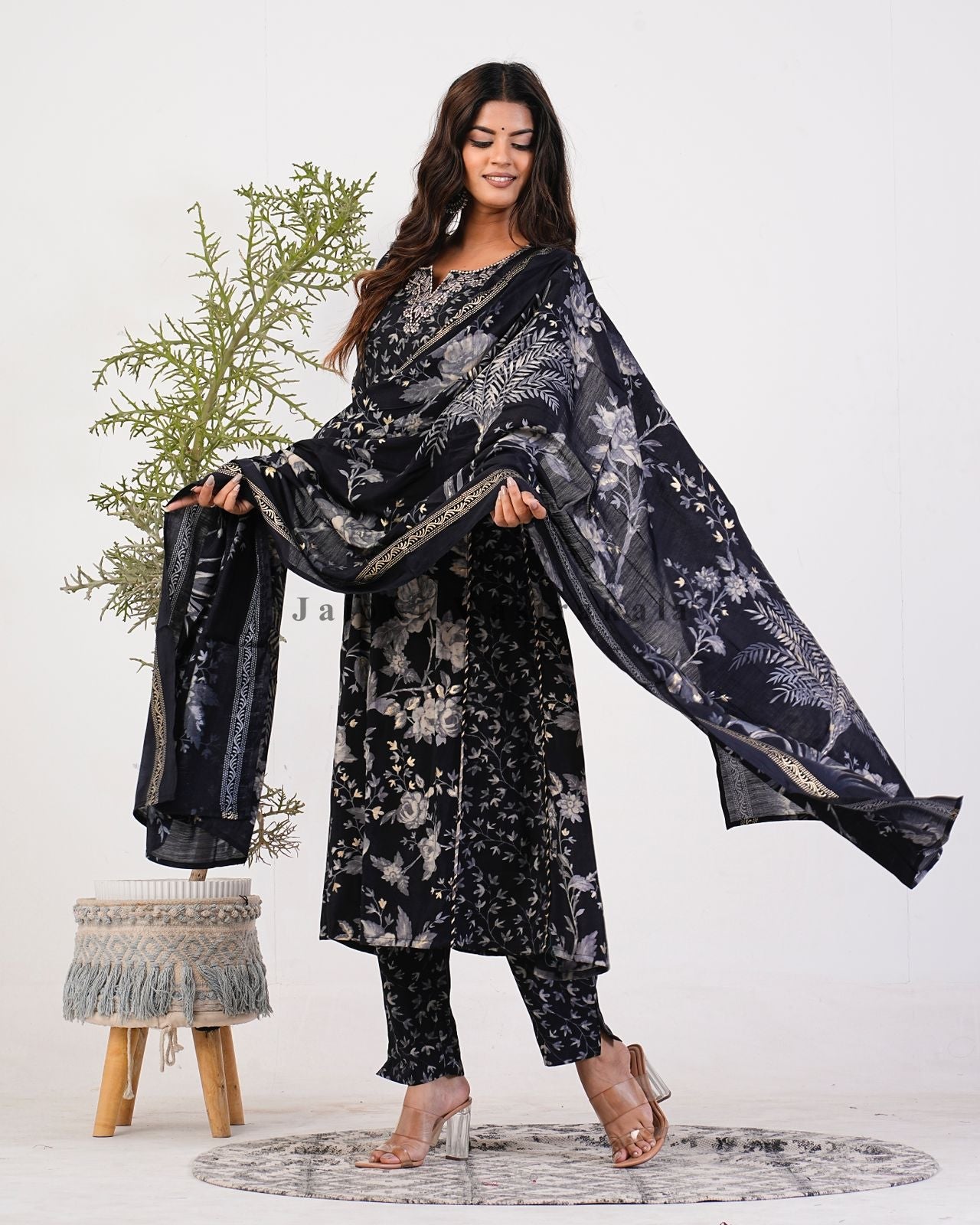 muslin silk suit