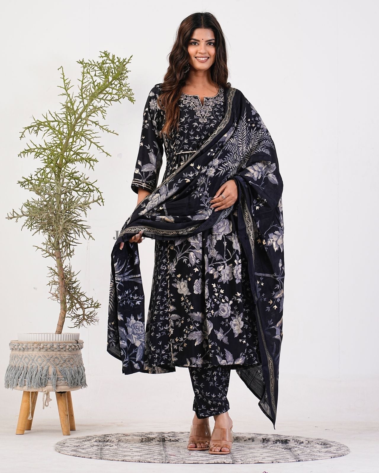 muslin silk suit