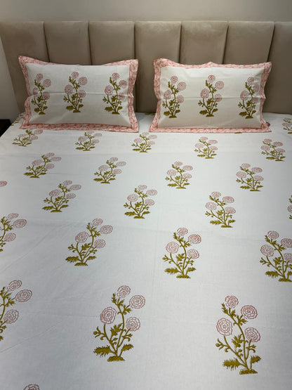 Peach Daisy Boota King Bedsheet with Pillow Covers