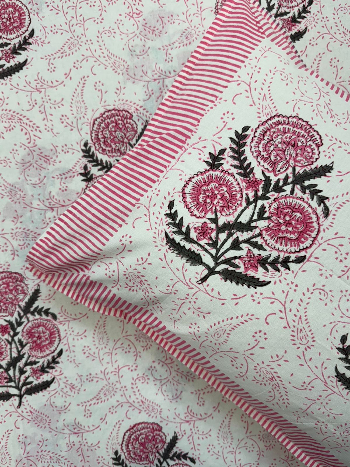 Pink Aura King Bedsheet with Pillow Covers