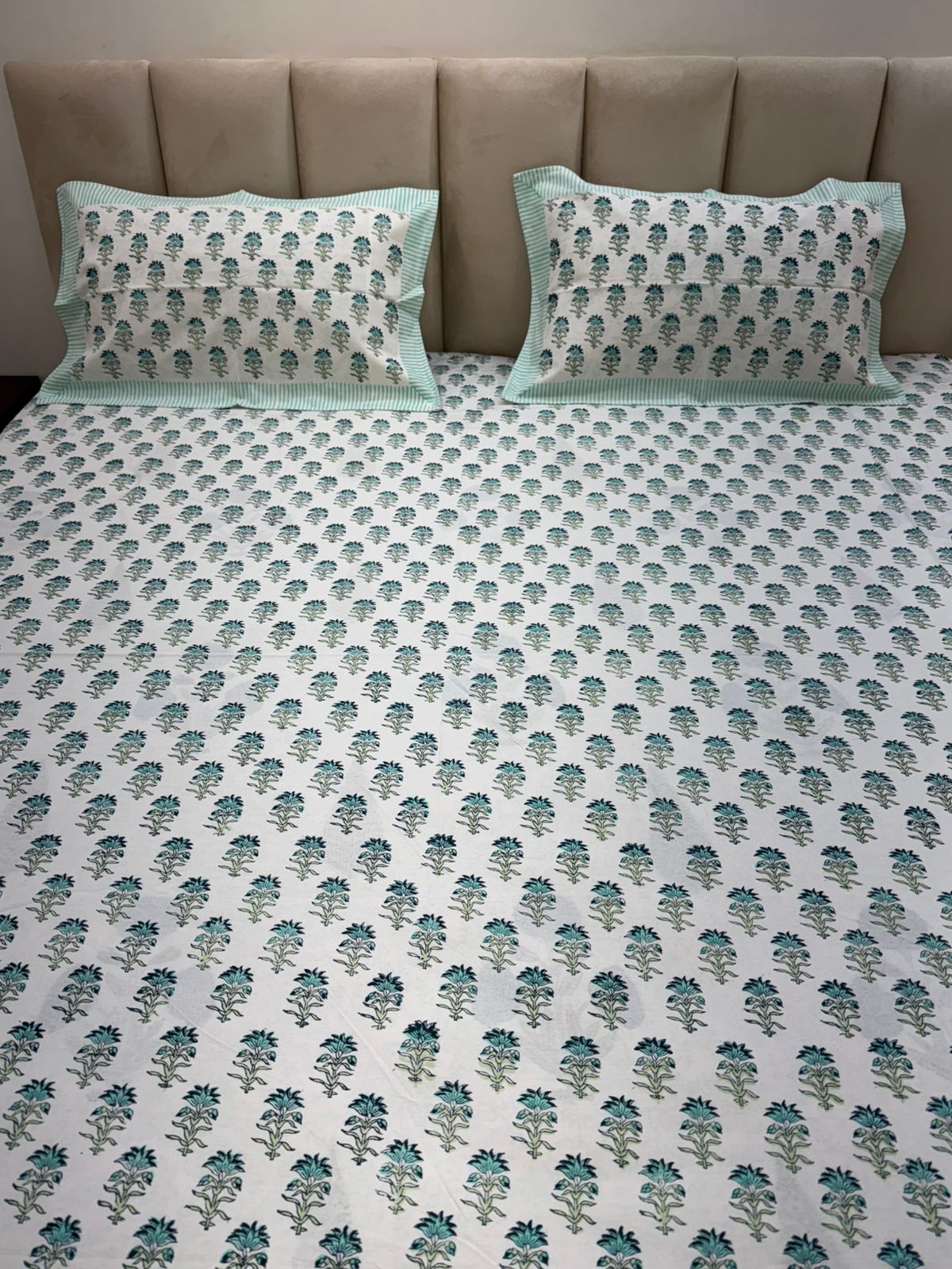 Azure Booti King Bedsheet with Pillow Covers