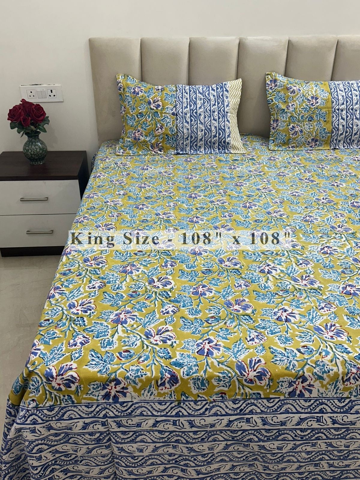 Vatika Jaal King Bedsheet with Pillow Covers