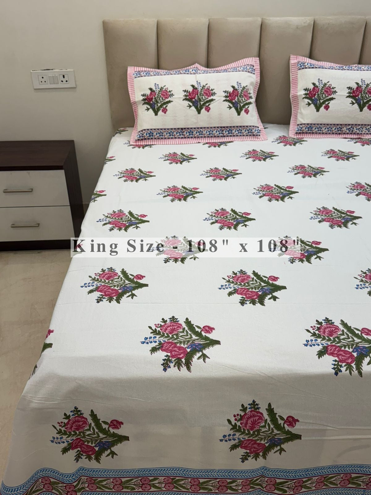 Pink Bouquet King Bedsheet with Pillow Covers