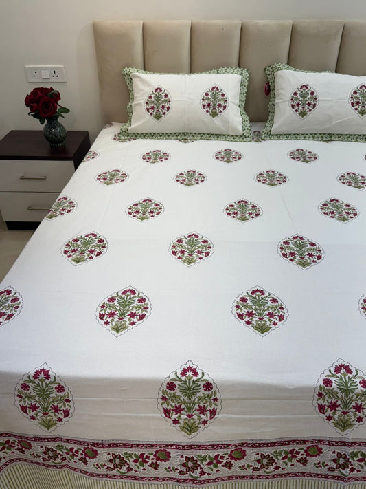 Gulnaar Boota King Bedsheet with Pillow Covers
