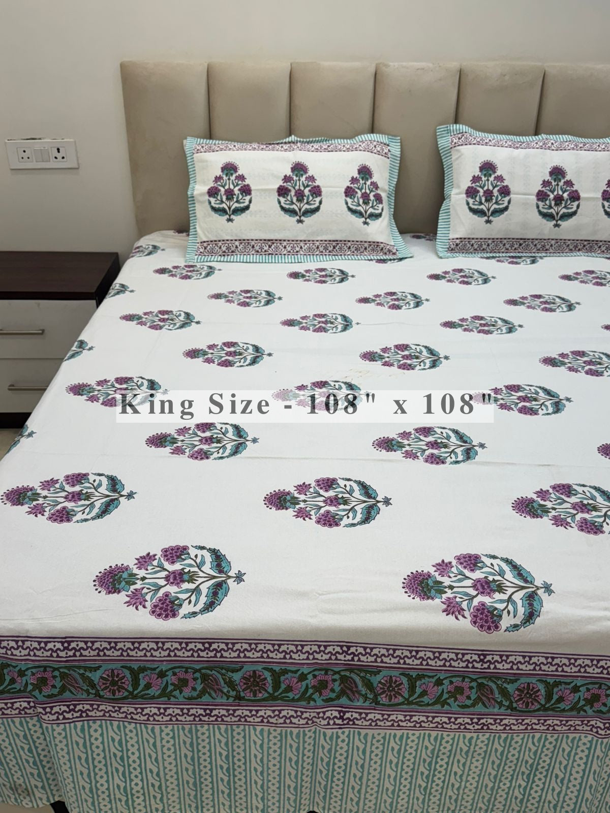 Purple Affair King Bedsheet with Pillow Covers