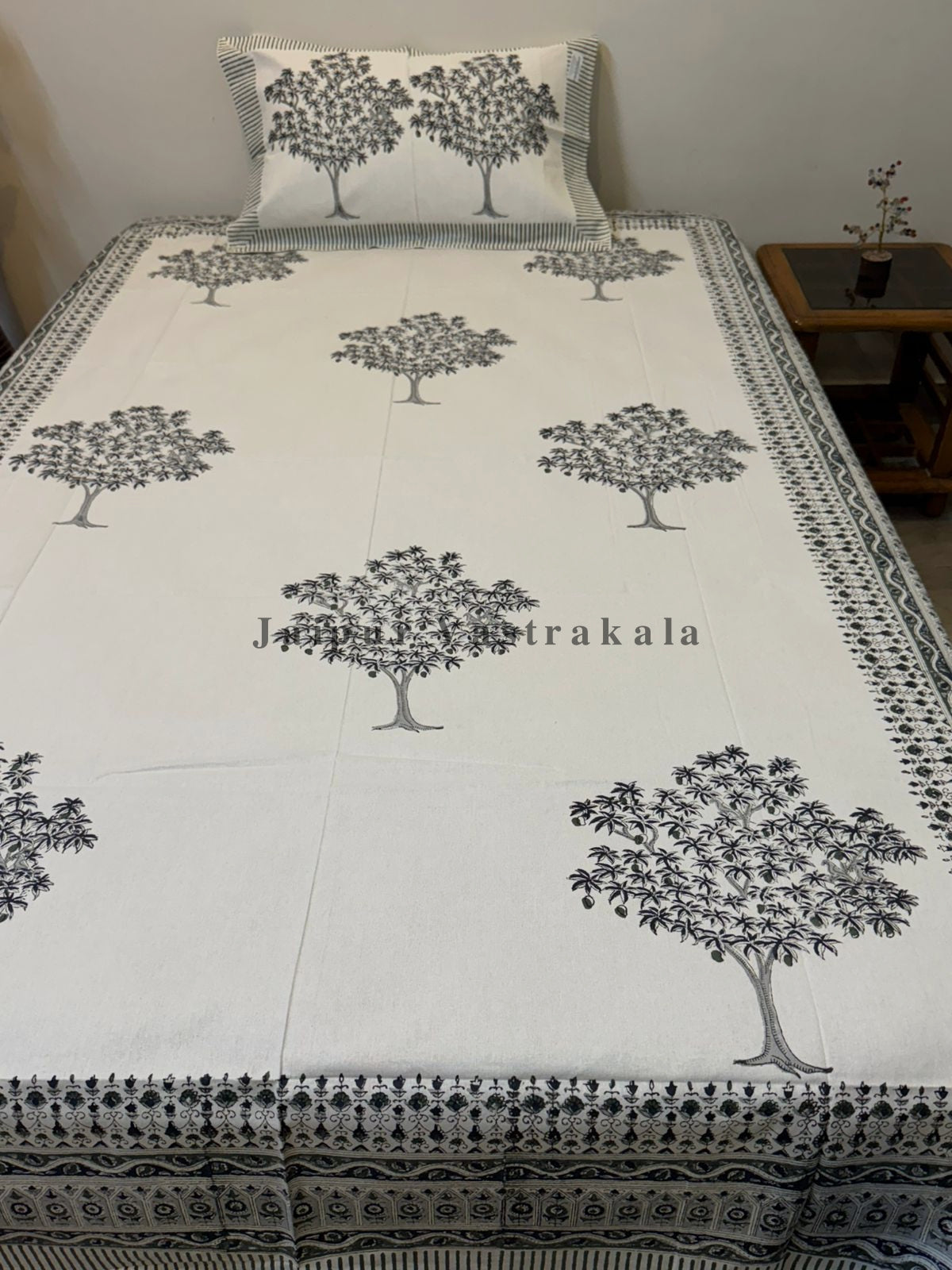 Frosted Tree Single Bedsheet with Pillow Cover