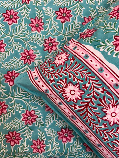Double Bedsheet with Pillow Covers