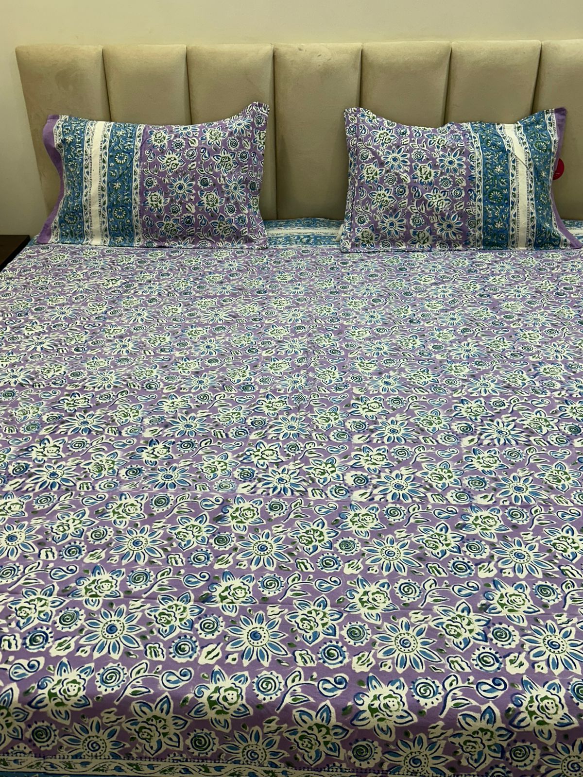 Lilac Blue Blossom Double Bedsheet with Pillow Covers