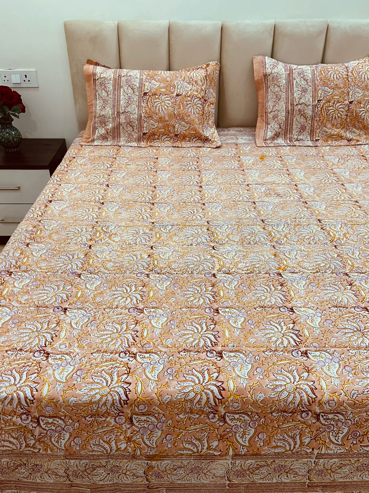 Peach Haze Bloom Double Bedsheet with Pillow Covers