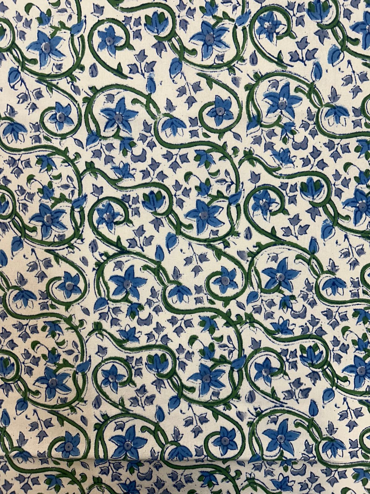 Blue Vines Double Bedsheet with Pillow Covers