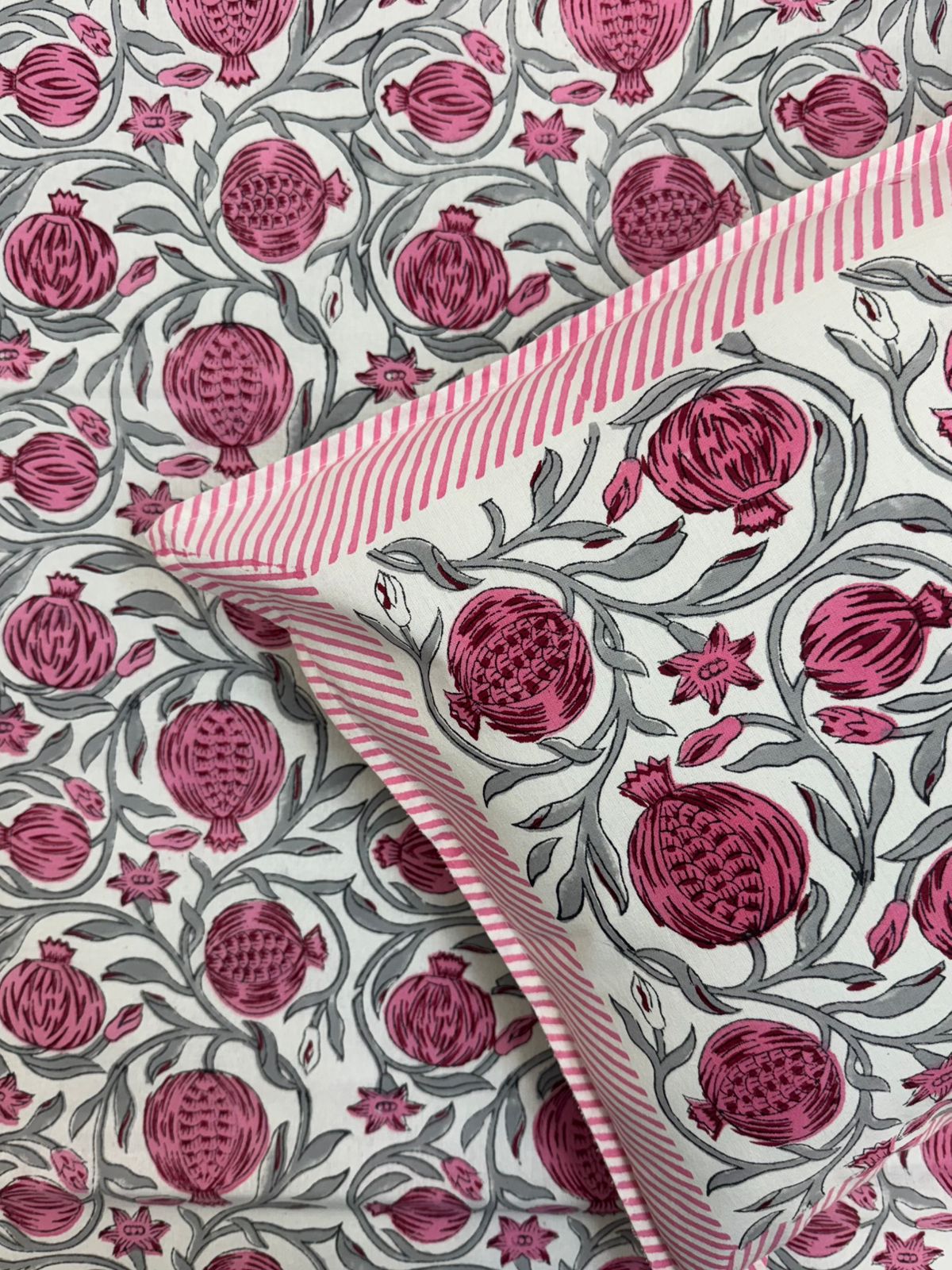 Pink Gray Pomegranate Double Bedsheet with Pillow Covers