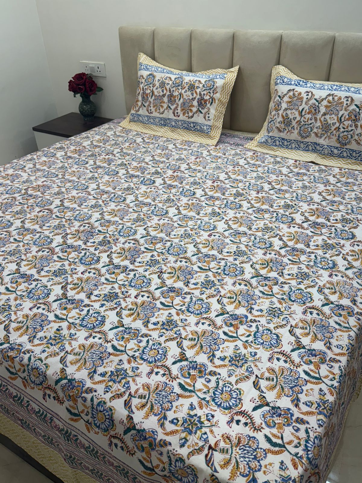 Morning Bloom Double Bedsheet with Pillow Covers