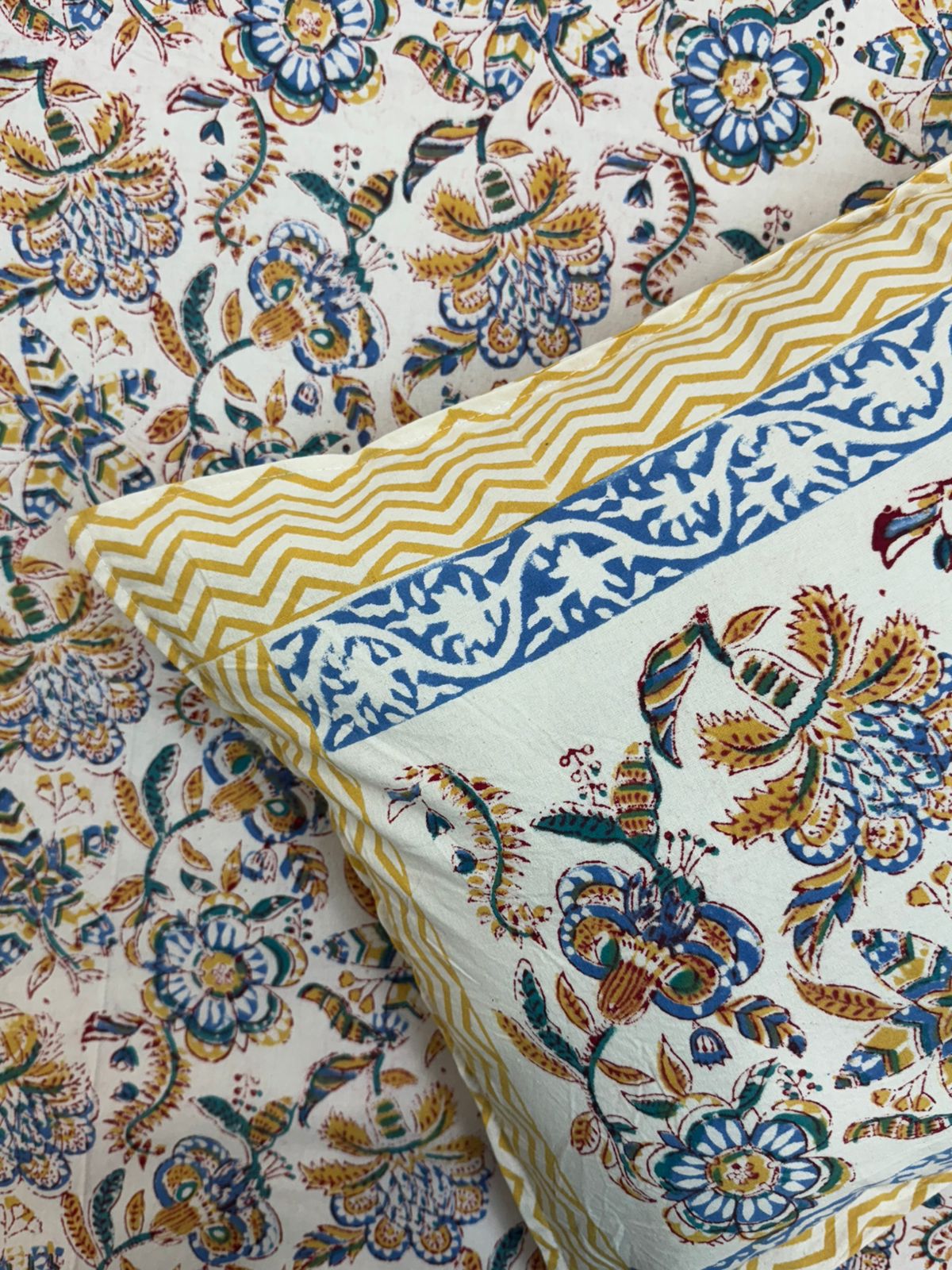 Morning Bloom Double Bedsheet with Pillow Covers