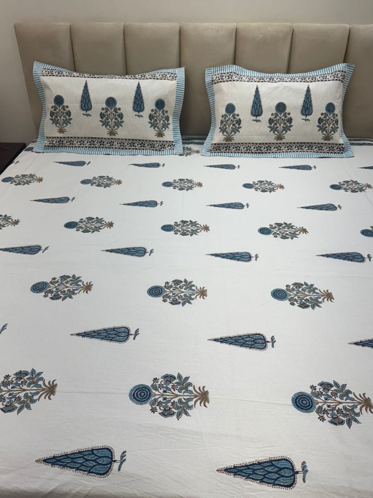 Blue Boota Affair Double Bedsheet with Pillow Covers