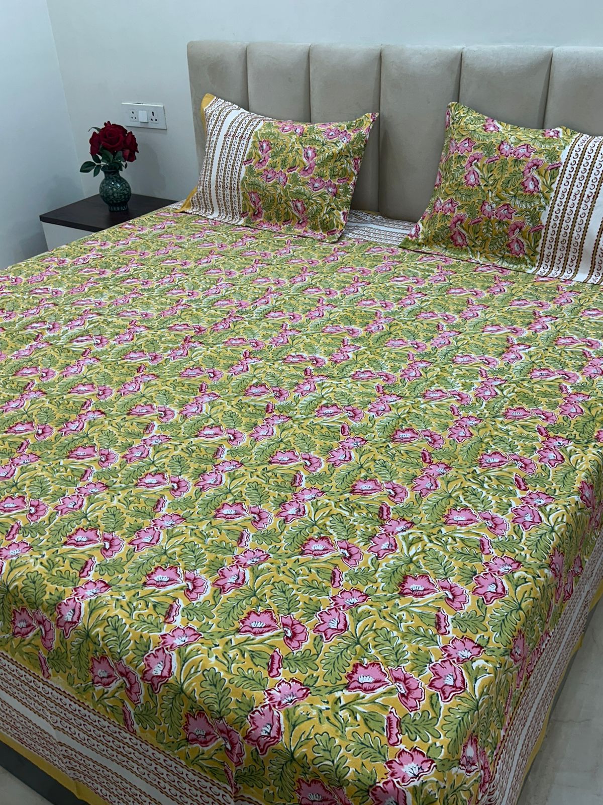 Lime Blush Flora Double Bedsheet with Pillow Covers