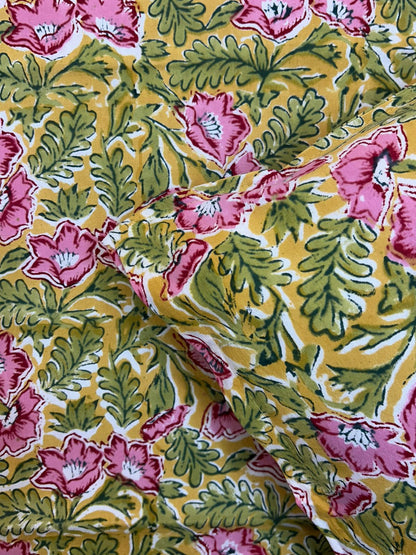 Lime Blush Flora Double Bedsheet with Pillow Covers