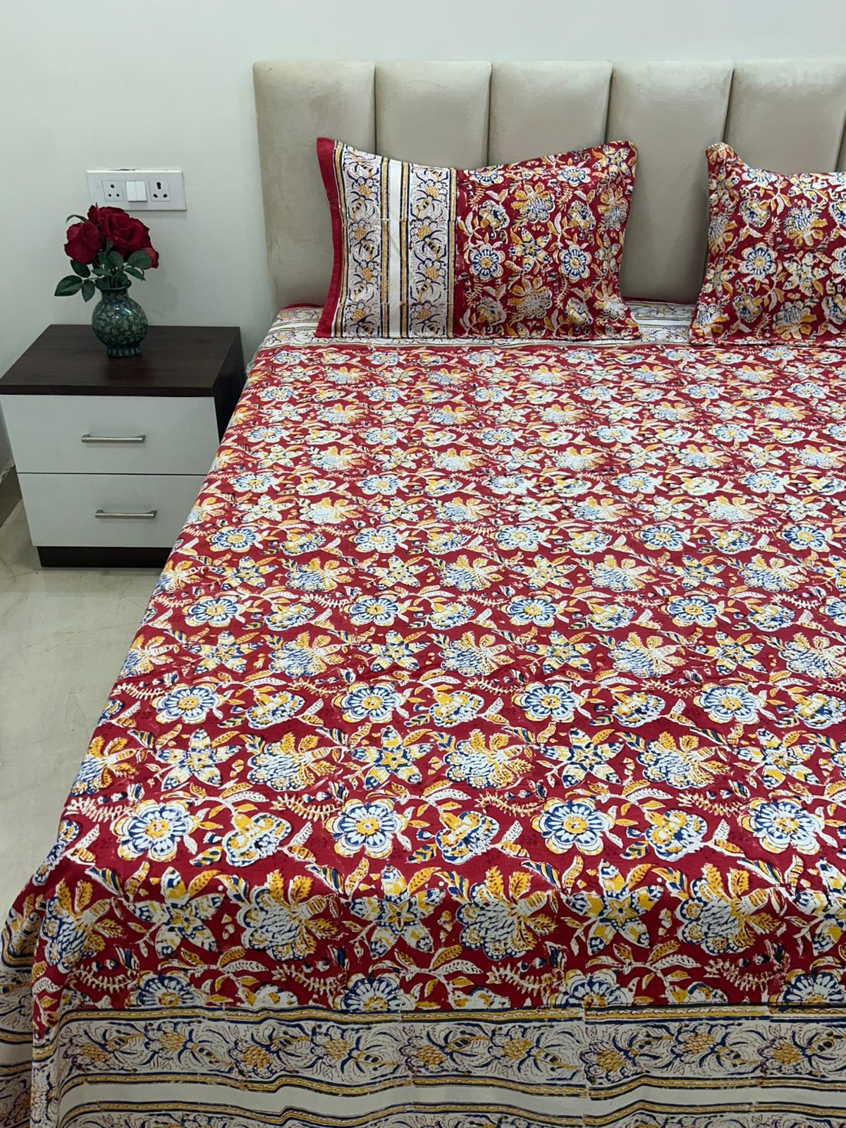 Red Blossom Double Bedsheet with Pillow Covers