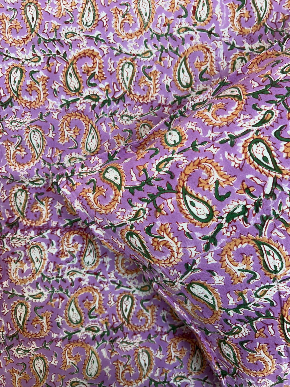 Lavender Leafy Vein Double Bedsheet with Pillow Covers