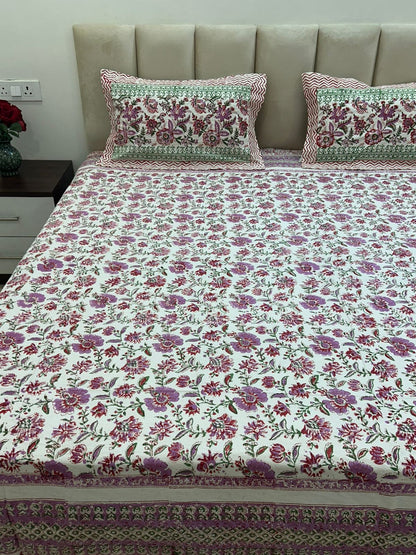 Lilac Love Double Bedsheet with Pillow Covers