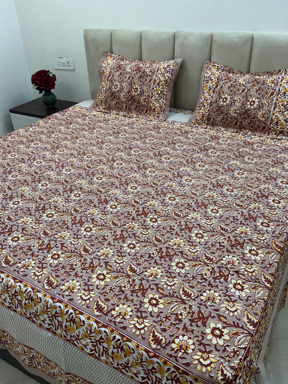 Brown Whispers Double Bedsheet with Pillow Covers