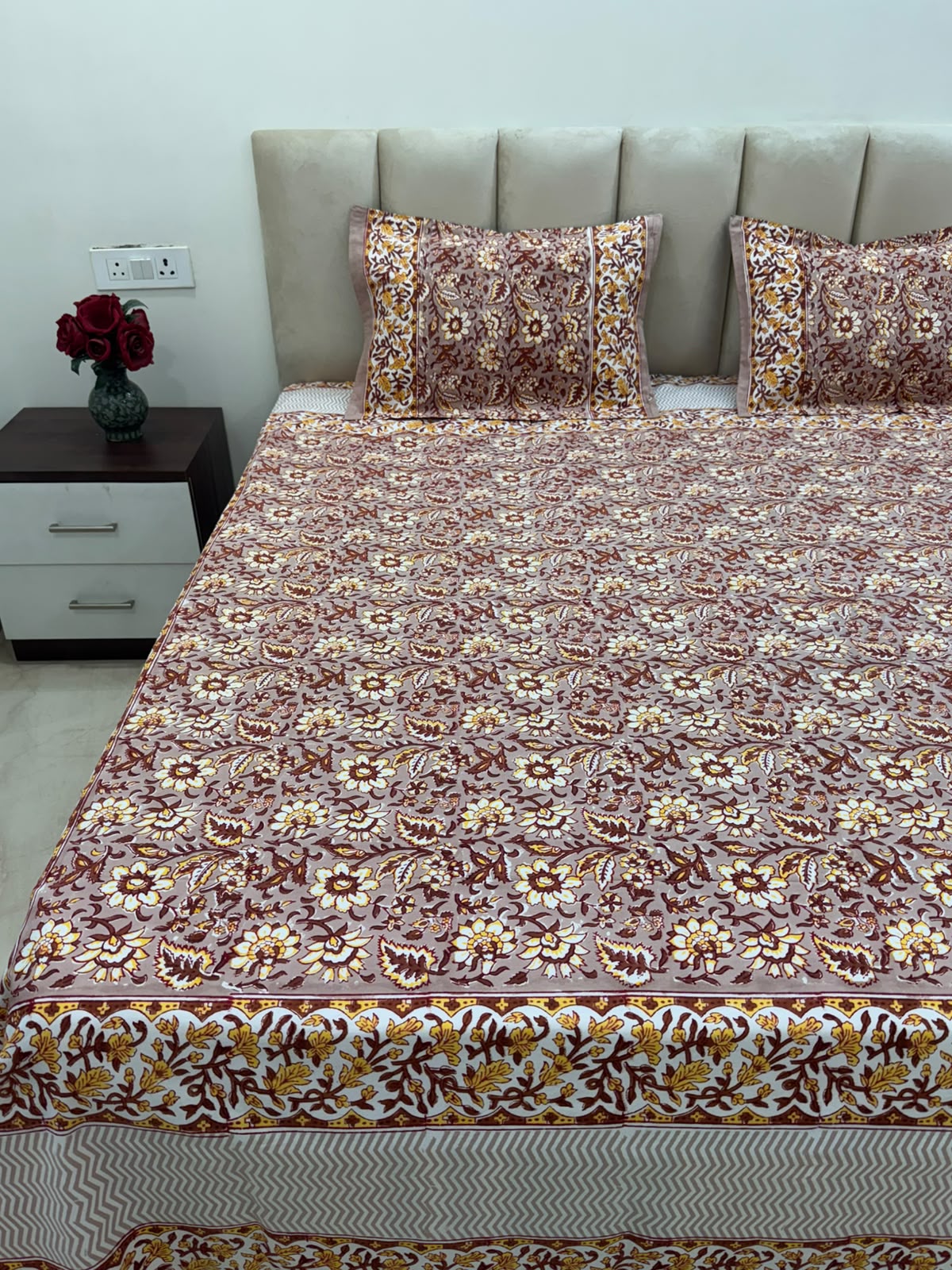 Brown Whispers Double Bedsheet with Pillow Covers