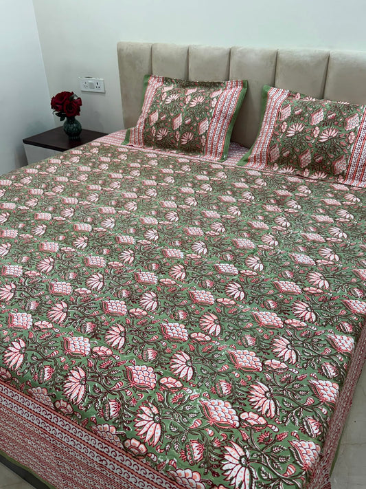 Green Peach Blossom Double Bedsheet with Pillow Covers