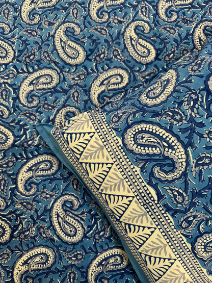 Blue Paisley Double Bedsheet with Pillow Covers