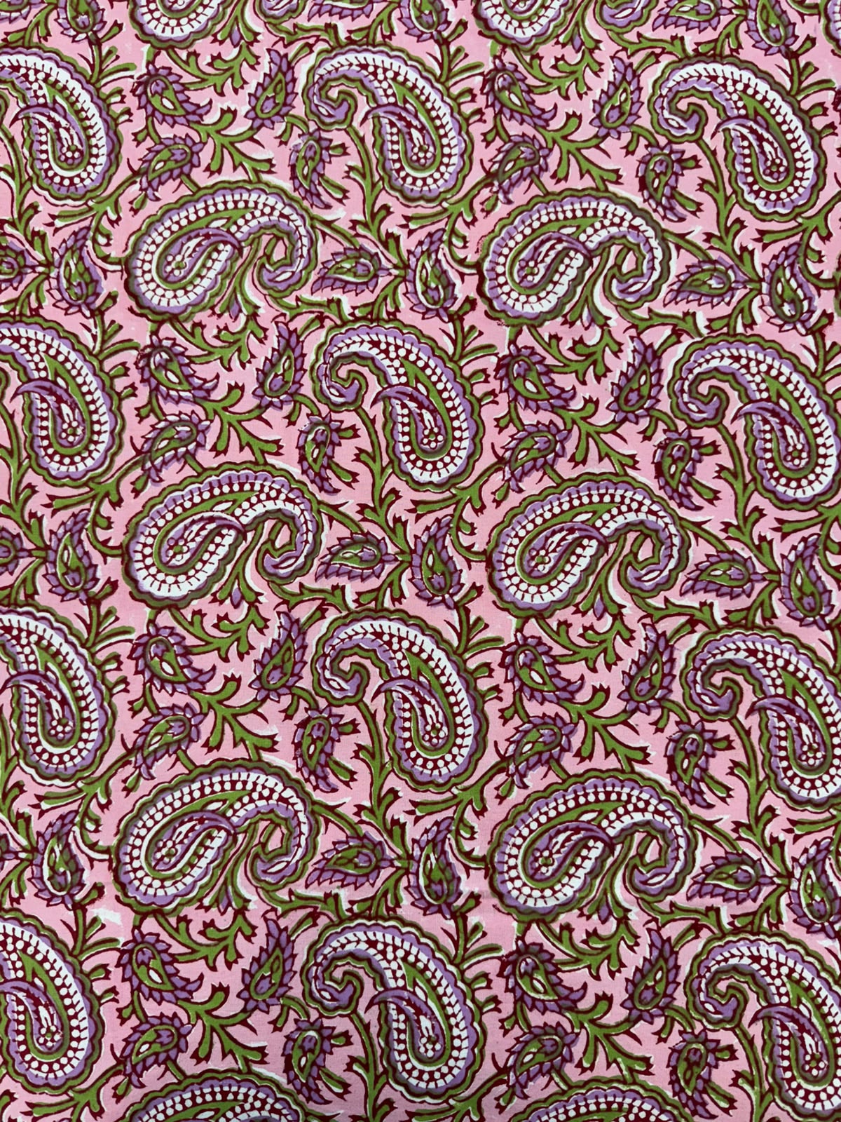 Pink Paisley Double Bedsheet with Pillow Covers