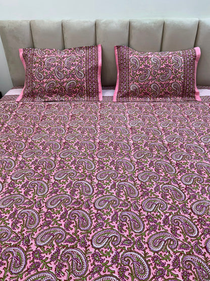 Pink Paisley Double Bedsheet with Pillow Covers
